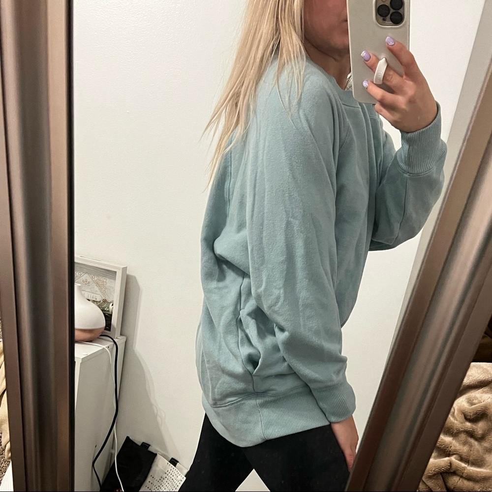 Aerie crew